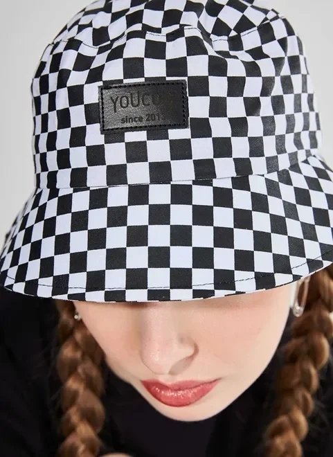 bucket hat grid preto e branco bucket hat grid preto e branco