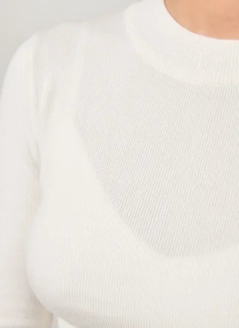 blusa cropped de manga longa em retilínea blusa cropped de manga longa em retilínea