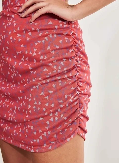 saia vermelha em tule com franzidinho saia vermelha em tule com franzidinho