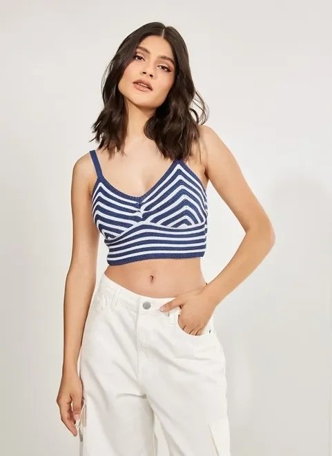 top de retilínea azul e branco top de retilínea azul e branco