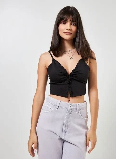 regata cropped com babados regata cropped com babados