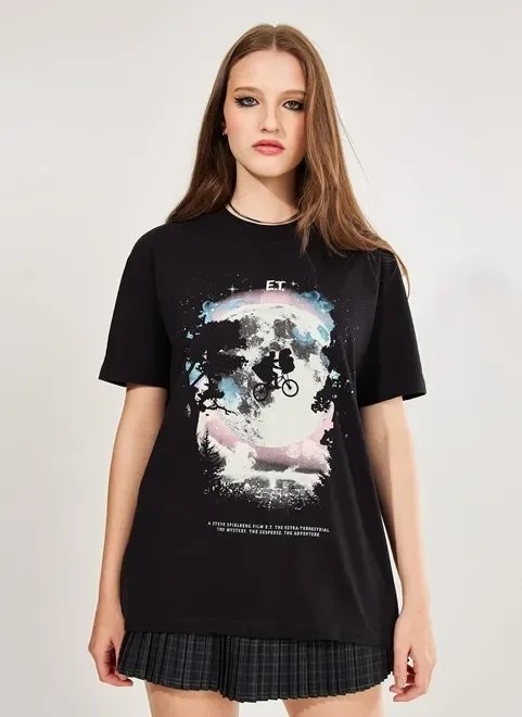 camiseta oversized e.t. camiseta oversized e.t.