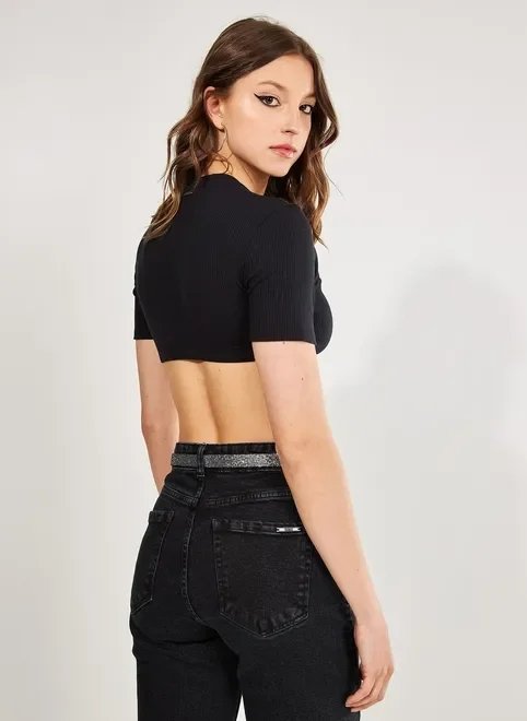 cropped com busto de arame cropped com busto de arame