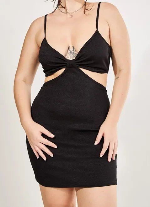 vestido preto com brilho e cut outs vestido preto com brilho e cut outs