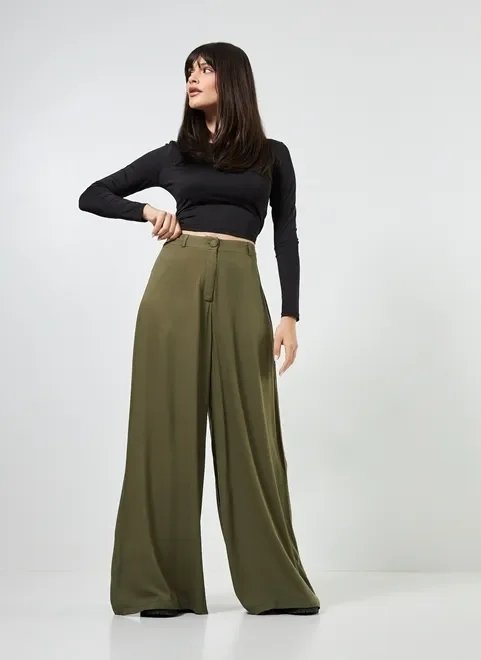 calça pantalona em tecido de viscose calça pantalona em tecido de viscose