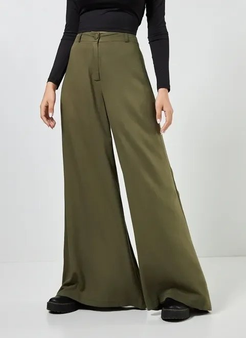 calça pantalona em tecido de viscose calça pantalona em tecido de viscose