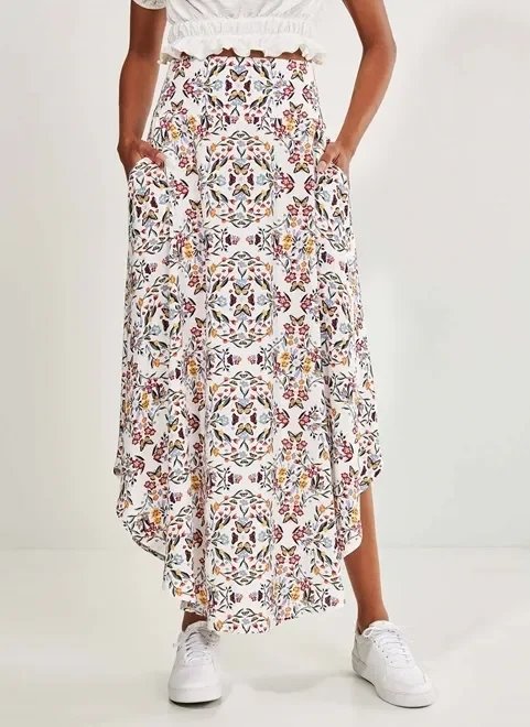 saia off-white floral com bolsos saia off-white floral com bolsos