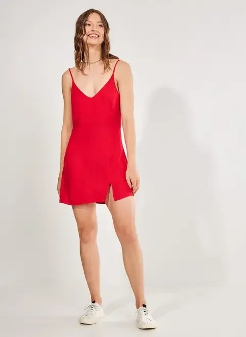 vestido vermelho com fendinha vestido vermelho com fendinha