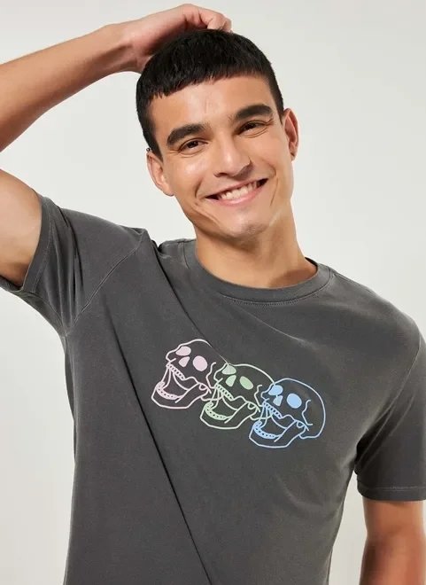 camiseta estonada caveiras camiseta estonada caveiras