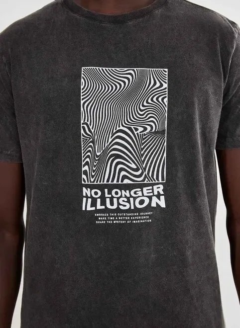 camiseta alongada estonada illusion camiseta alongada estonada illusion