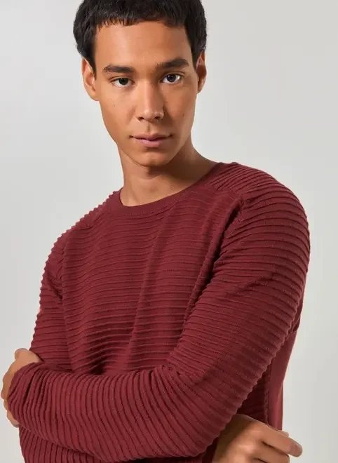 blusão leve em retilínea texturizada blusão leve em retilínea texturizada