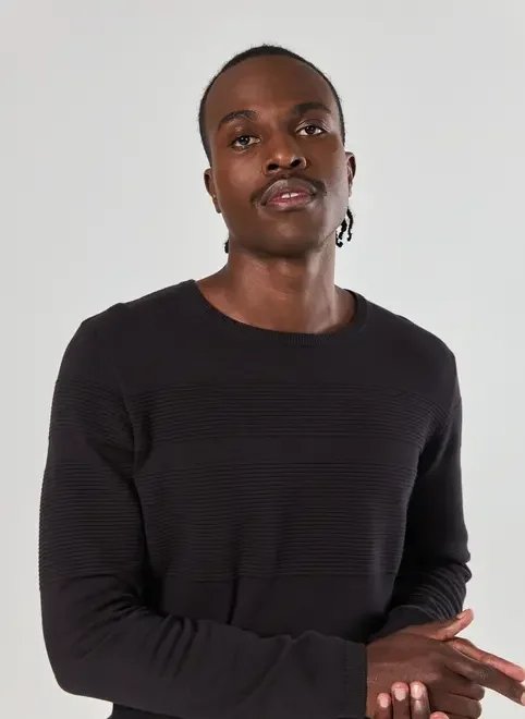 blusa em tricô canelado preto blusa em tricô canelado preto