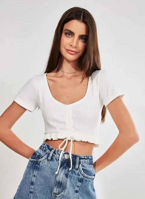 blusa cropped com amarração e babadinho blusa cropped com amarração e babadinho