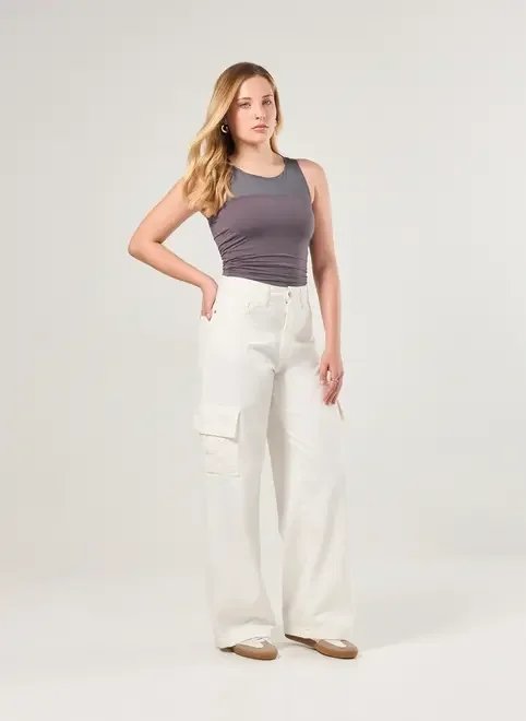 calça wide leg cargo off-white calça wide leg cargo off-white