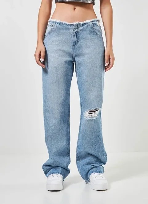 calça jeans reta over cintura baixa desfiada calça jeans reta over cintura baixa desfiada