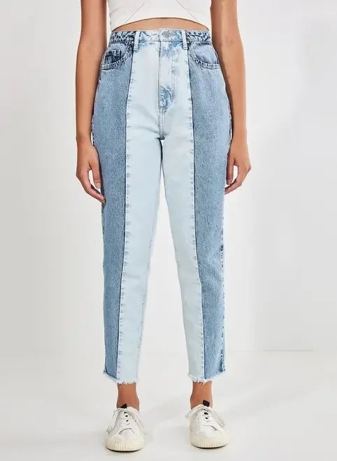 calça mom jeans meio a meio calça mom jeans meio a meio
