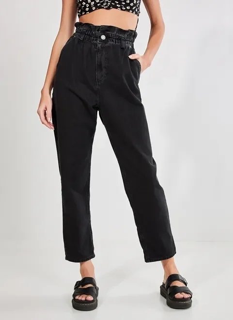 calça baggy em sarja preta calça baggy em sarja preta