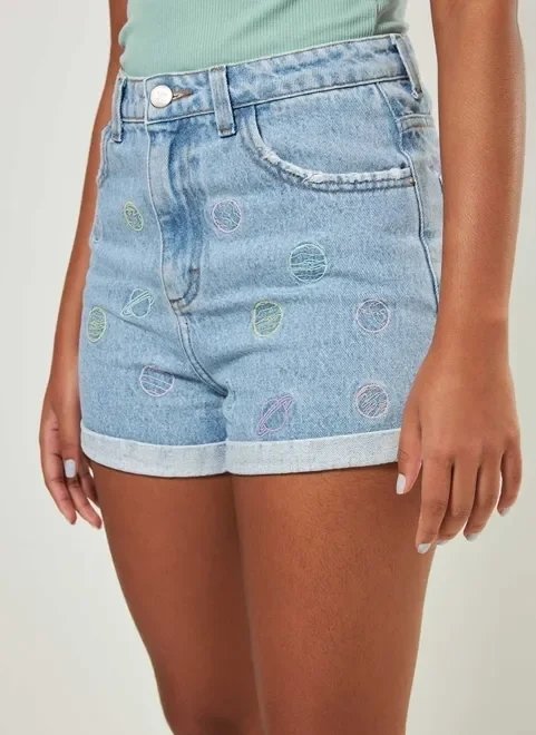short mom jeans bordado planetas short mom jeans bordado planetas