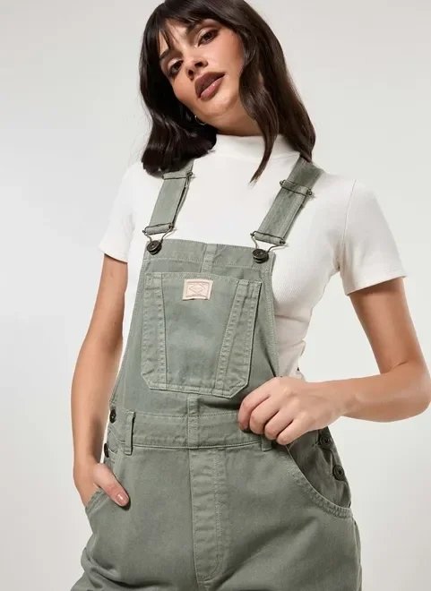 macacão em sarja macacão em sarja