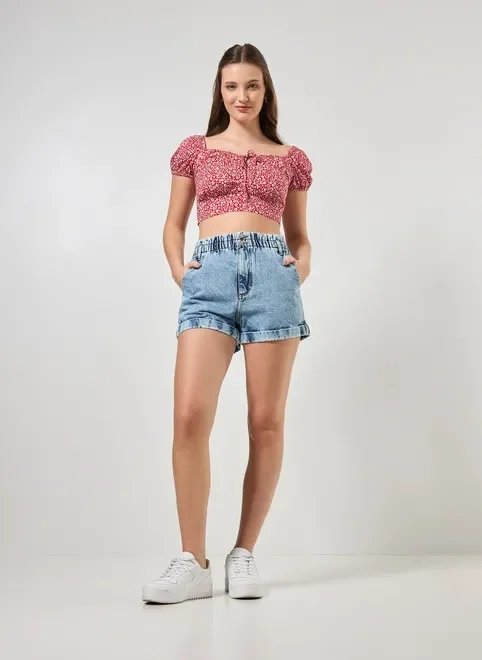 short jeans com elástico e barra dobrada short jeans com elástico e barra dobrada