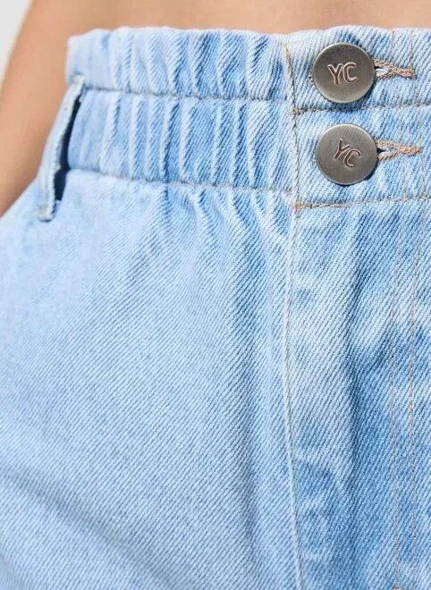 short jeans com elástico e barra dobrada short jeans com elástico e barra dobrada