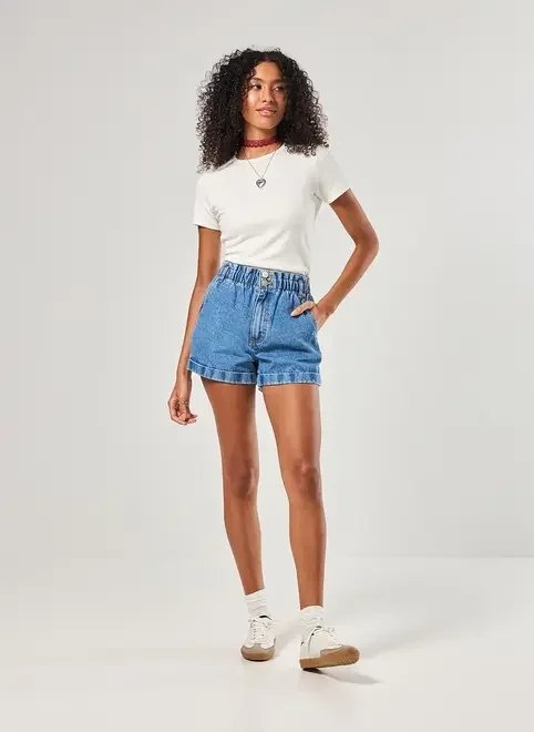 short jeans com elástico e barra dobrada short jeans com elástico e barra dobrada