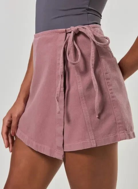 short saia transpassado em sarja short saia transpassado em sarja