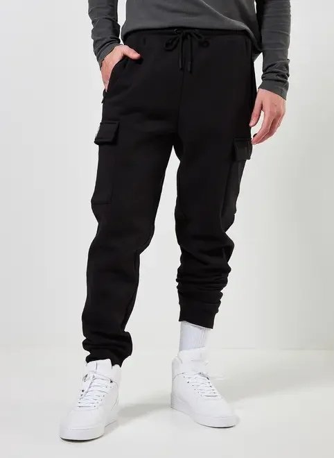 calça cargo de moletom preto calça cargo de moletom preto