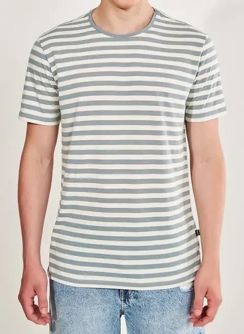 camiseta listrada camiseta listrada