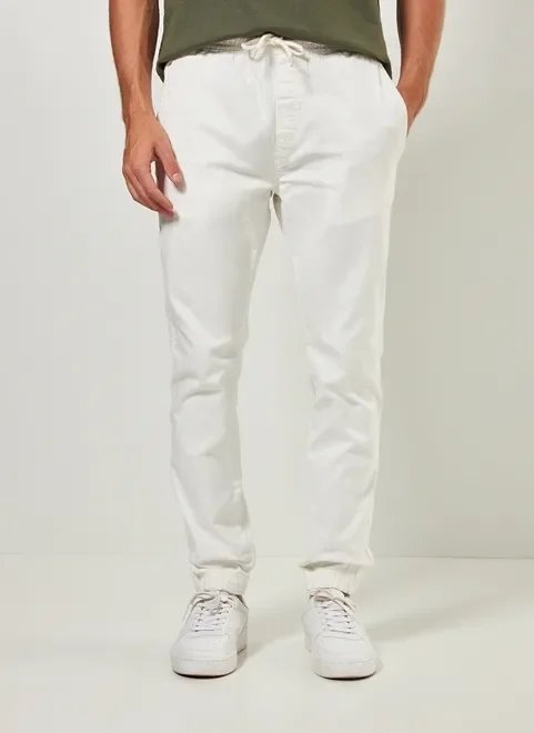 calça jogger off-white em sarja calça jogger off-white em sarja