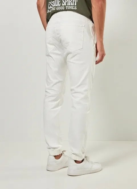 calça jogger off-white em sarja calça jogger off-white em sarja