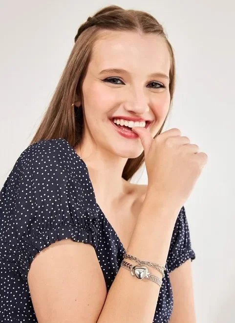 kit pulseiras prateadas com coração kit pulseiras prateadas com coração