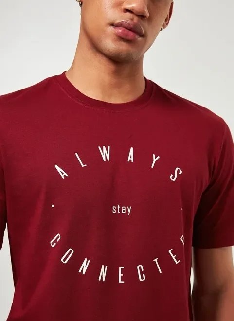 camiseta vinho stay conected camiseta vinho stay conected