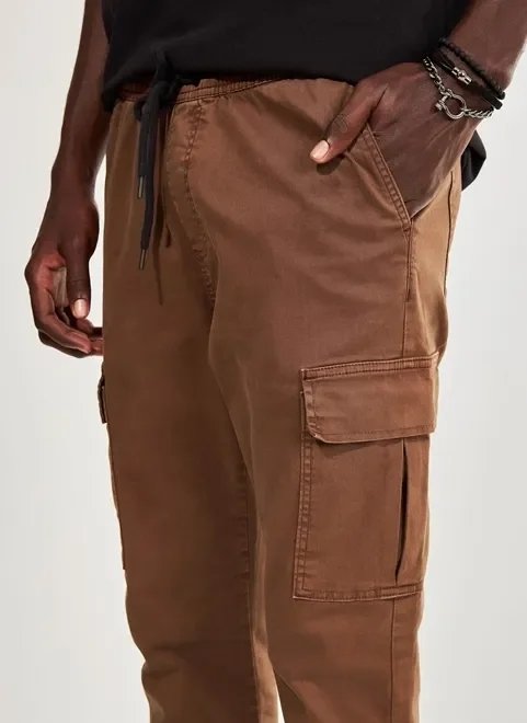 calça jogger de sarja marrom calça jogger de sarja marrom