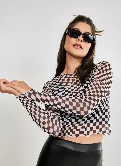 blusa de tule quadriculada blusa de tule quadriculada