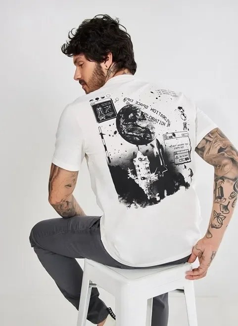 camiseta nasa com estampa nas costas camiseta nasa com estampa nas costas