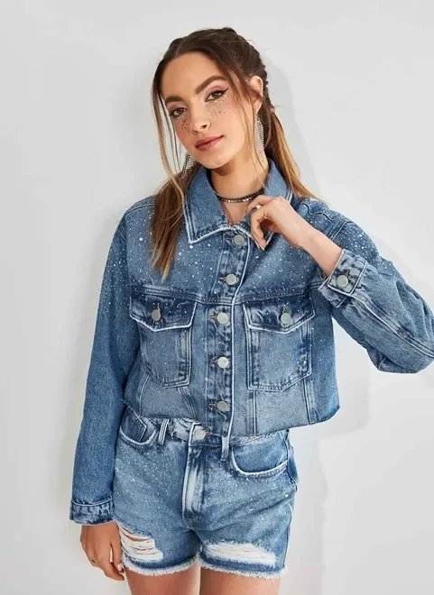jaqueta jeans cropped com brilho jaqueta jeans cropped com brilho