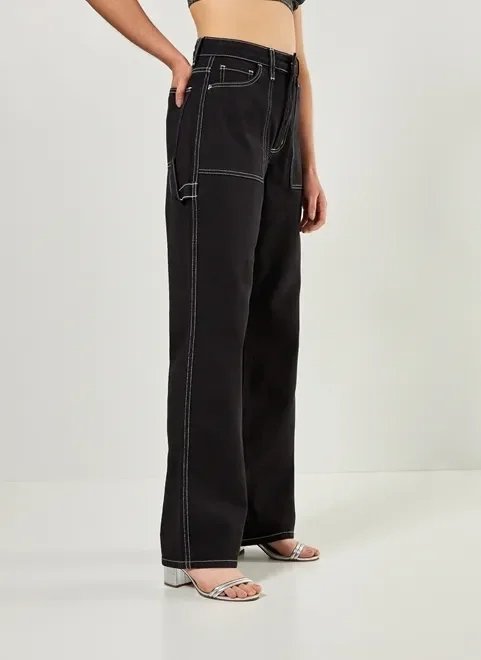 calça wide leg em sarja com costuras calça wide leg em sarja com costuras