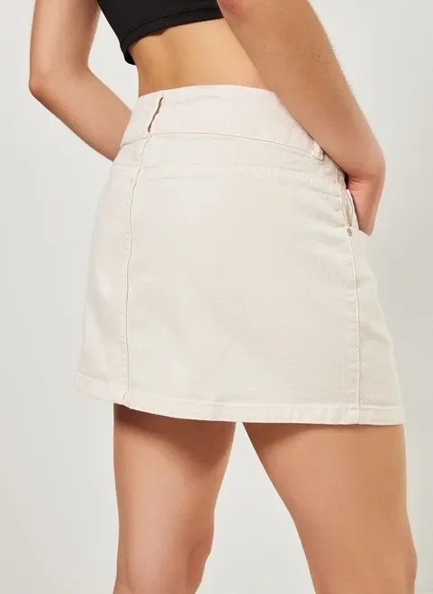 saia de cintura baixa sarja off-white saia de cintura baixa sarja off-white