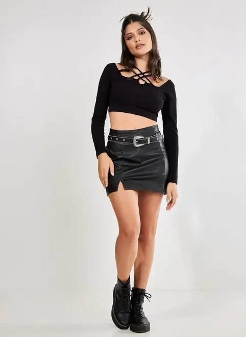 blusa cropped preta com tiras blusa cropped preta com tiras