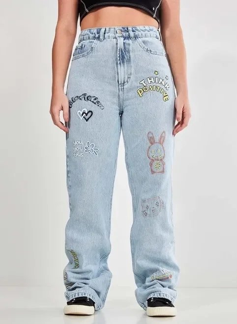 calça jeans reta over bordados calça jeans reta over bordados