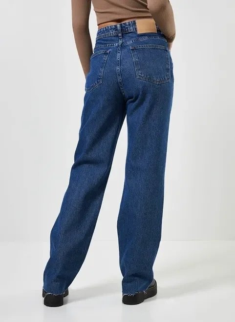 calça reta over jeans escuro calça reta over jeans escuro