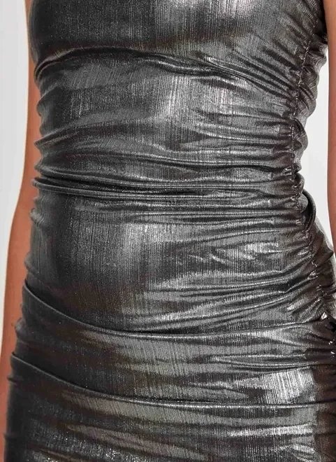 vestido prateado franzidinho vestido prateado franzidinho