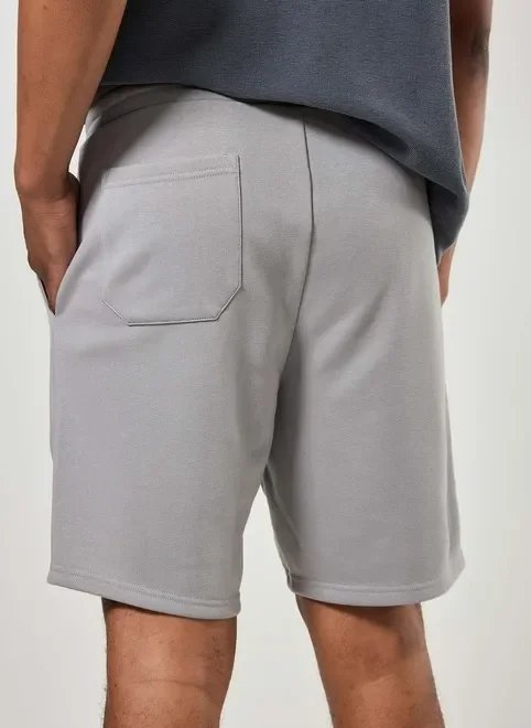 bermuda lisa em moletom bermuda lisa em moletom