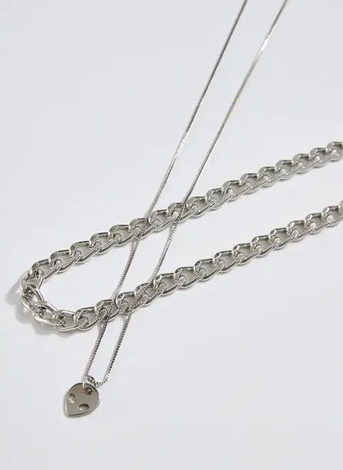 corrente e colar com pingente et corrente e colar com pingente et