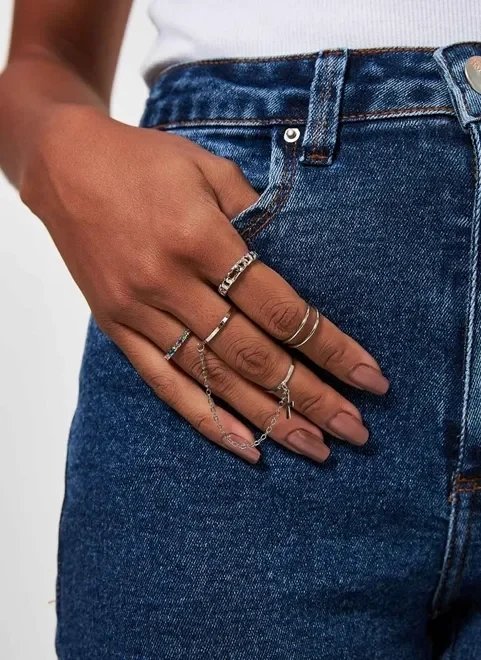 kit anéis prateados com corrente kit anéis prateados com corrente