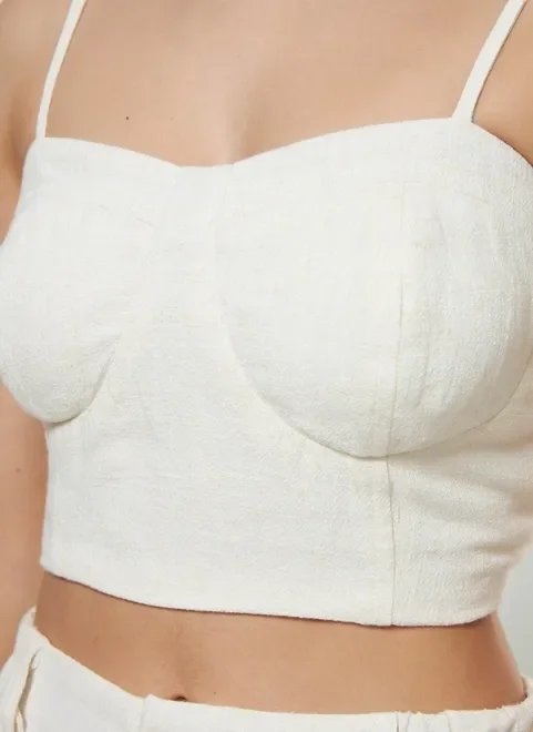 top cropped off-white com linho top cropped off-white com linho