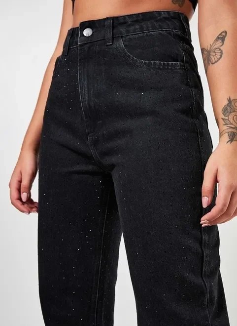 calça jeans preta com brilho calça jeans preta com brilho