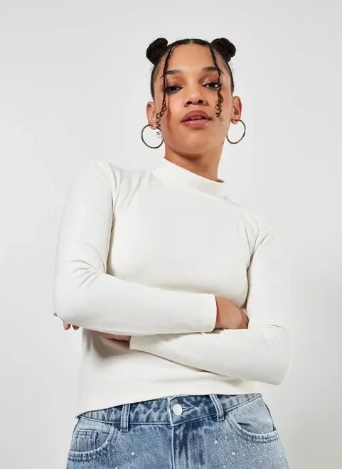 blusa de manga longa com golinha blusa de manga longa com golinha