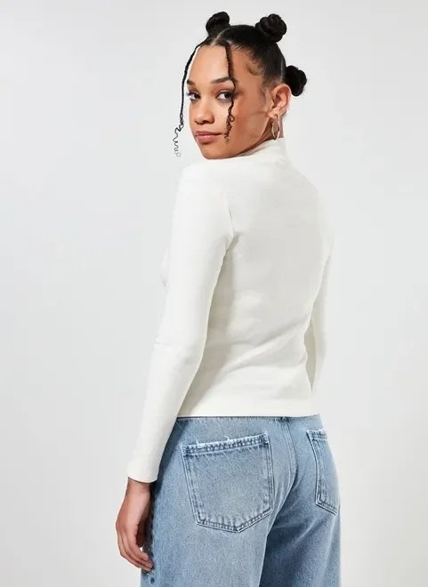 blusa de manga longa com golinha blusa de manga longa com golinha